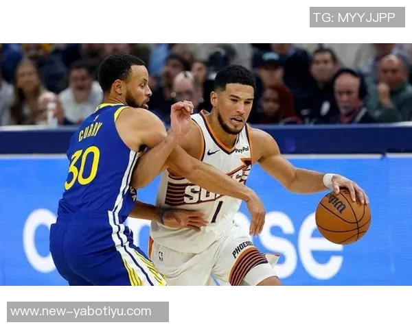 半场战报巴特勒与狄龙对决精彩纷呈库里与布克默默助阵表现平平