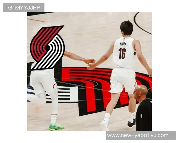 开拓者小阵容展现锋线运动潜力小杨登场时间或将缩减